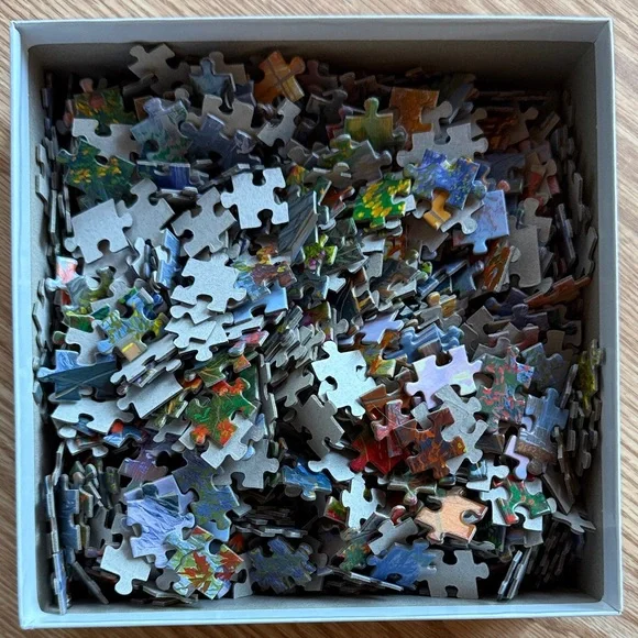 Fairytale Cottage by Abraham Hunter - 1000 Pieces 🧩 - Picture 2 of 8